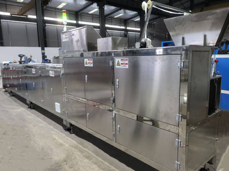 稳健医疗8套棉签机调试完成按期发货